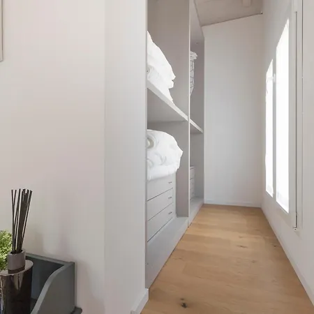 Olmo Apartment